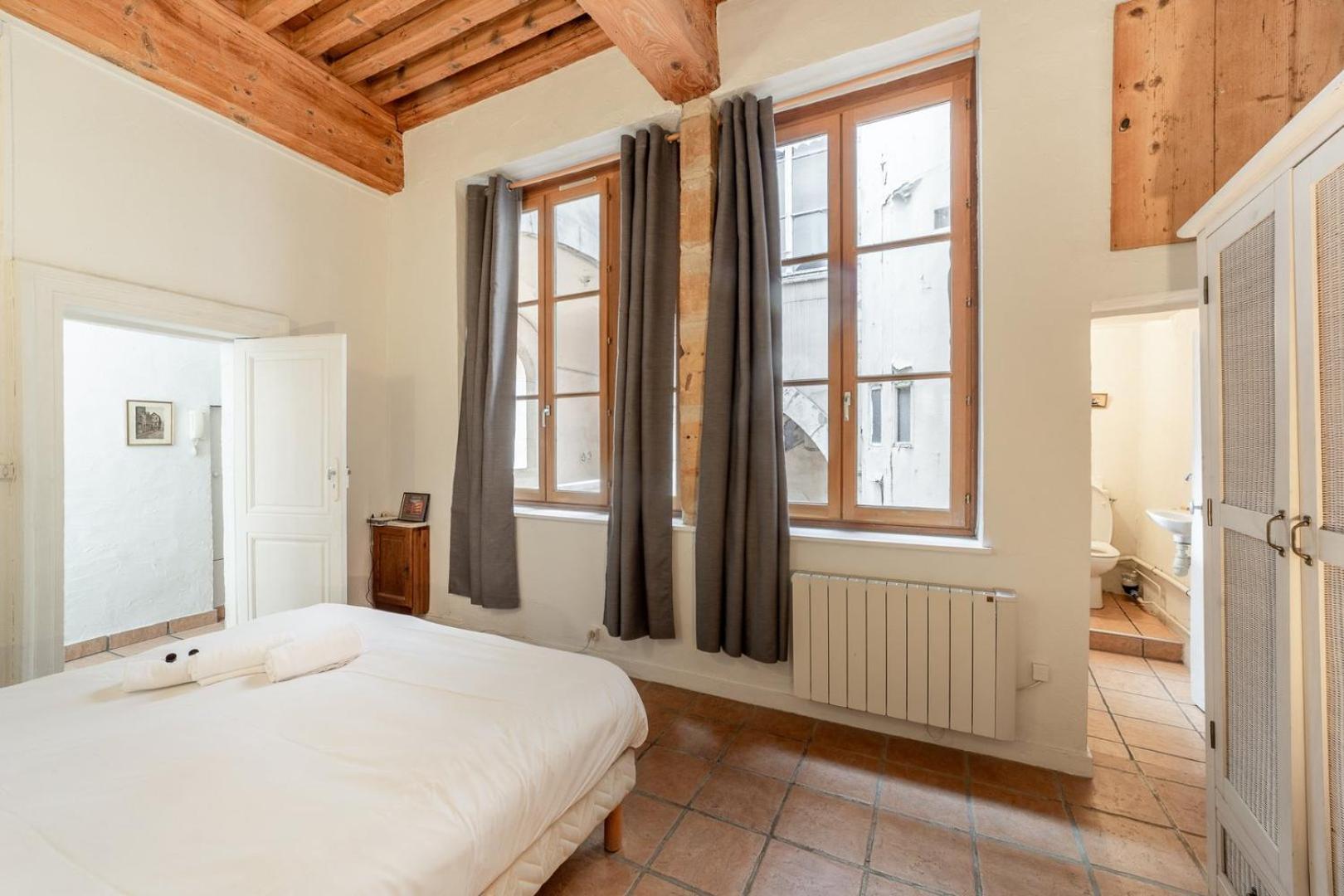 Апартаменты La Loge Des Avocats Du Vieux Lyon Ail Экстерьер фото